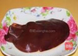 泡椒炒猪肝的做法图解1