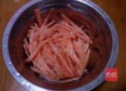 萝卜丝炒肉的做法图解2