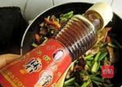 芹菜炒猪肝的做法图解12