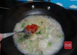鱼丸花蛤白果面的做法图解6