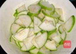 霖哥鱼节瓜汤的做法图解1