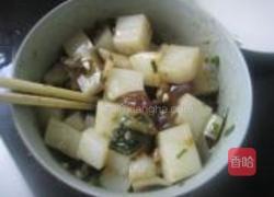 皮蛋榨菜拌凉粉的做法图解7