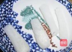 香菇鸡腿竹荪汤的做法图解3