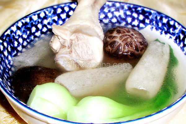 香菇鸡腿竹荪汤