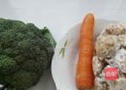 西兰花烧肉圆的做法图解1