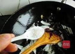 荷兰豆炒魔芋的做法图解7