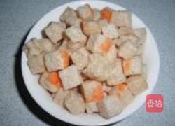 豆腐粒香菇干鱿鱼粥的做法图解1