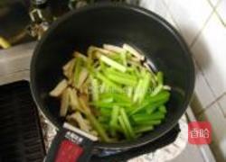 彩蔬鸡蛋卷的做法图解4