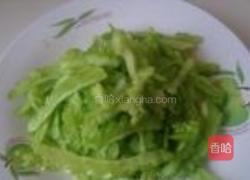 苦瓜炒蛋的做法图解1