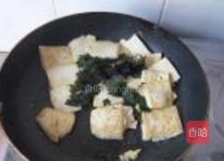 紫苏煎豆腐的做法图解6
