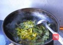 黄花菜烧扁豆的做法图解9