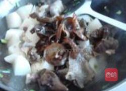 炸猪皮一锅乱炖的做法图解7