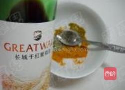 微波香辣红酒鸡腿的做法图解4