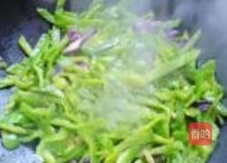 青椒炒蛋的做法图解7