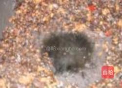 香煎梅菜卷的做法图解3