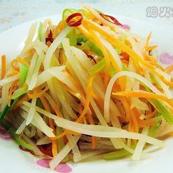 炝拌土豆丝的做法[图]