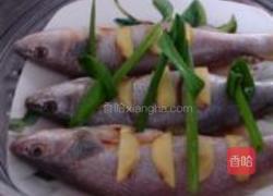 广式清蒸黄鱼的做法图解4