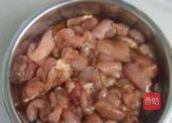 香港小菜花炒猪肉的做法图解2
