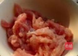 醬炒芹菜肉絲的做法圖解1