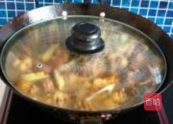 三黄鸡烧五花肉的做法图解8