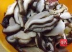 红酒排骨鹌鹑蛋的做法图解4