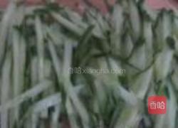 拌腐竹黄瓜金针菇的做法图解5