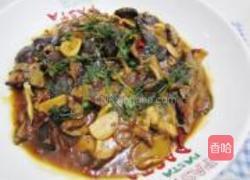 鱼香香菇铁板鲈鱼的做法图解12