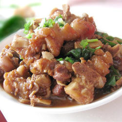 红烧猪蹄的做法[图]