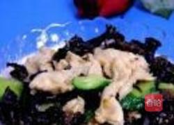木耳炒鸡片的做法图解12