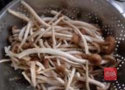 茶树菇红烧肉的做法图解2
