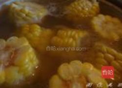 玉米煲猪骨的做法图解4
