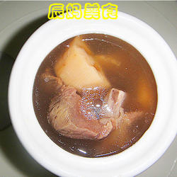 参须莲藕龙骨汤的做法[图]