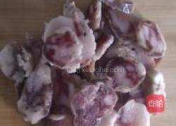 藜蒿炒香肠的做法图解3