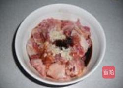 西芹土豆焖鸡块的做法图解2