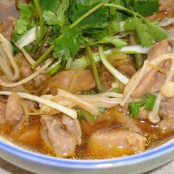 鲜菇蒸土鸡的做法[图]