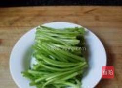鸡丝蒿子杆的做法图解2