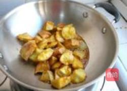拔丝地瓜的做法图解12