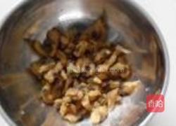 葱香蛤蜊肉的做法图解1