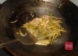 蛤蜊榨菜滋补汤的做法图解3