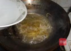 蛤蜊榨菜滋补汤的做法图解4