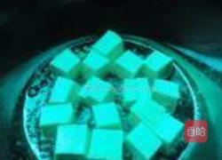 罗非鱼豆腐煲的做法图解2