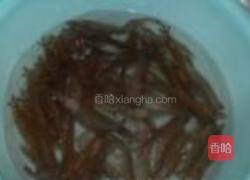 白灼虾的做法图解1