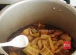 百页结竹笋红烧肉的做法图解9