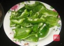 青椒炒对虾的做法图解2