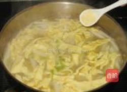 北杆菜蛋皮汤的做法图解9