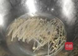 黄瓜拌金针菇的做法图解3