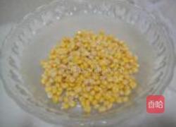 玉米粒饼的做法图解1