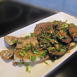 香辣茄子煎鱼的做法[图]