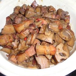 莲藕烧五花肉的做法[图]