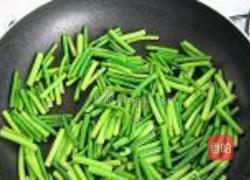 香菇蒜薹炒肉丝的做法图解7